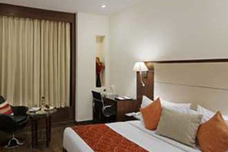 Clarks Inn, Pacific Mall Ghaziabad Exterior foto